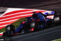 Hartley Foresees Electrifying Qualifying on Hyper-Soft Rubber