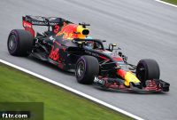 Ricciardo: Verstappen’s Tow Provides a 0.2-0.3 Second Edge