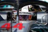 Hamilton capitalizes on Verstappen’s suspected gearbox trouble