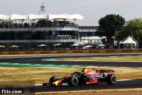 Mercedes and Ferrari Dominate Red Bull in Qualifying