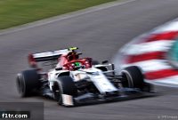 Vasseur blames team for Giovinazzis struggles