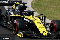 Ricciardo Plunges to Back of Grid After Engine Penalty
