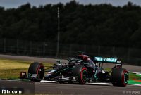 Hamilton weaves a record pole masterpiece