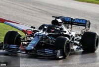 Hamilton Brands New Istanbul Surface a Complete Disaster