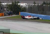 Giovinazzi, Russell Collide En Route to Grid