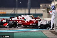 Hamilton quickest on Friday, Raikkonen crashes out