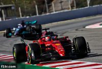 Ferrari ve Leclerc’ten Barselona testlerine hızlı başlangıç
