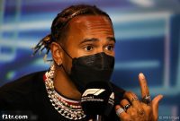 Hamilton Says FIA Has Bigger Fish to Fry in F1 Than Jewellery Rules