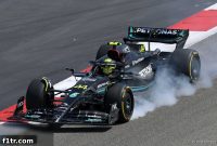 Hamilton warns Mercedes balance woes carry over