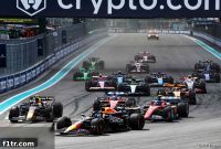 Sainz bewildered by penalty discrepancy with Perez