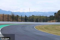 Barrier Repairs Halt Japanese Grand Prix Start